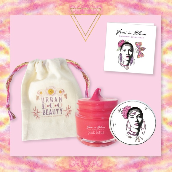 Sheer Pink Tint Organic Lip Gloss Plumper Treatment - Picture 3 of 16